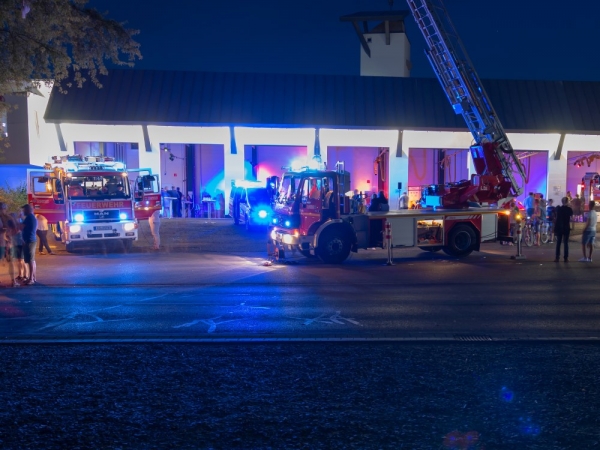 Feuerwehr bei Nacht Kaufungen - 4.8.2018